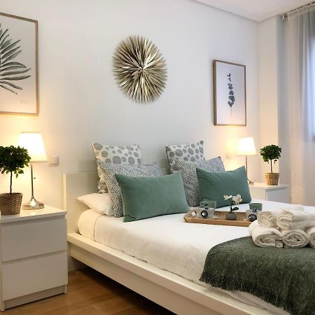 Apartamento 1 Centrico Garaje Wi-Fi Para Trabajar Leilighet Castro Urdiales Eksteriør bilde