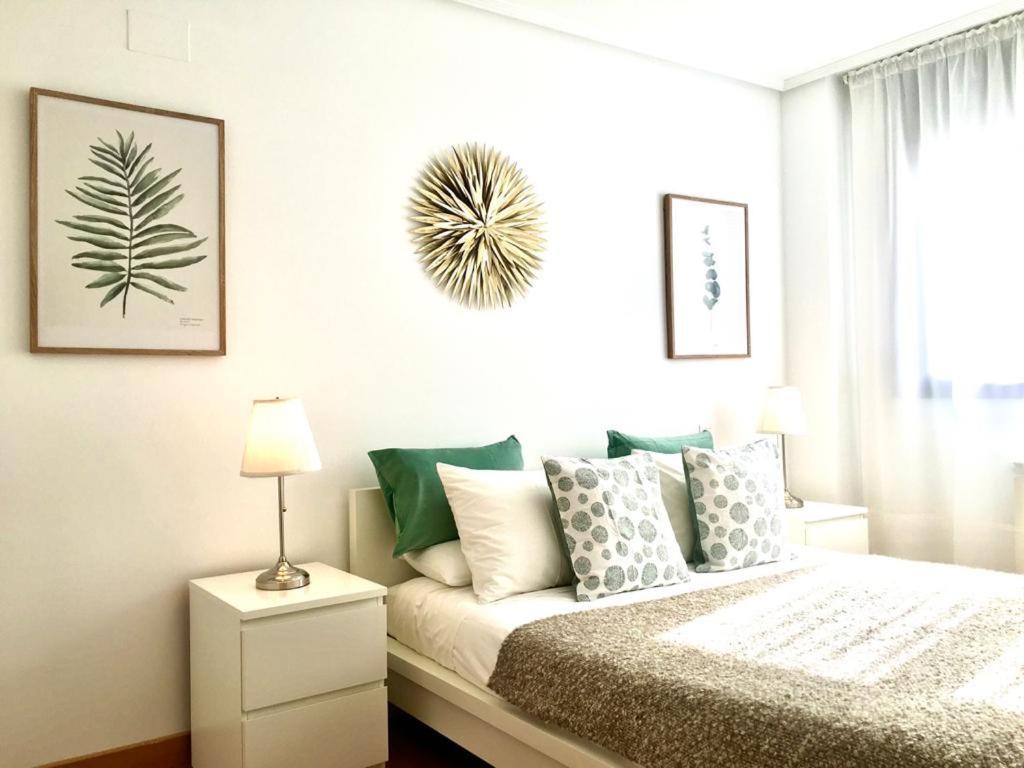 Apartamento 1 Centrico Garaje Wi-Fi Para Trabajar Leilighet Castro Urdiales Eksteriør bilde