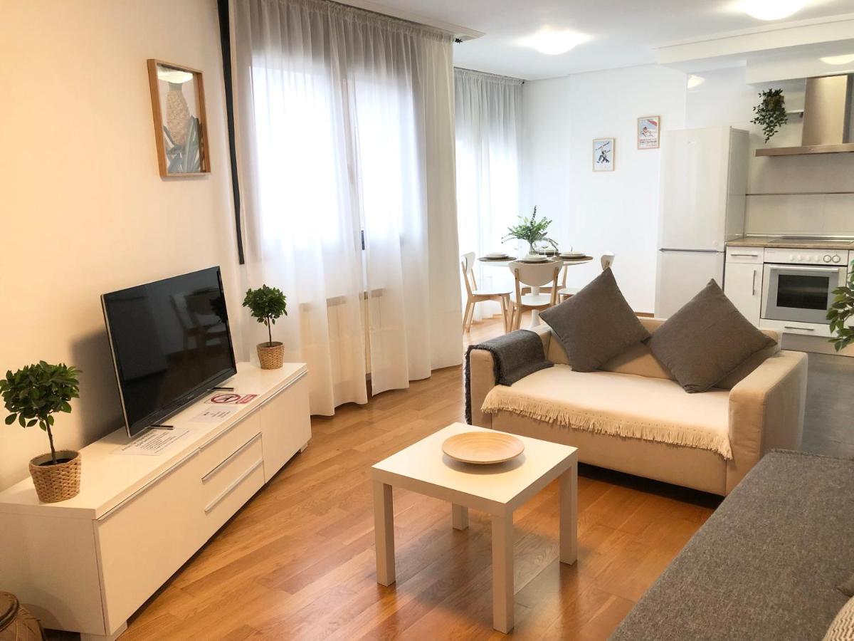 Apartamento 1 Centrico Garaje Wi-Fi Para Trabajar Leilighet Castro Urdiales Eksteriør bilde